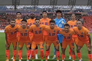 泰国球迷：中国足球是耻辱 他们只是生气有10亿人但国家队仍普通